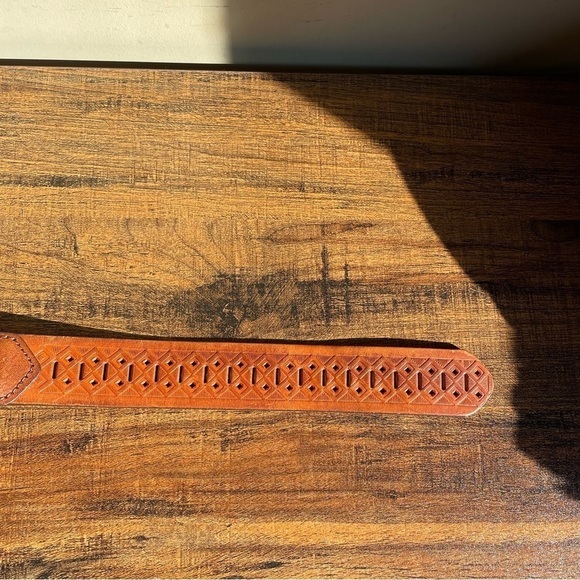 Genuine Leather Woven Detail Western Belt - Picture 6 of 8